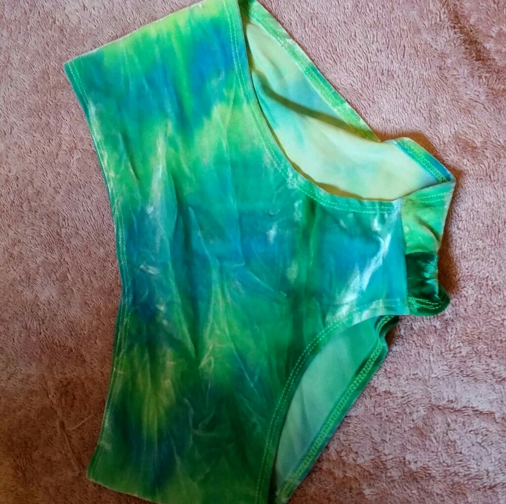 Iheart rave booty shorts